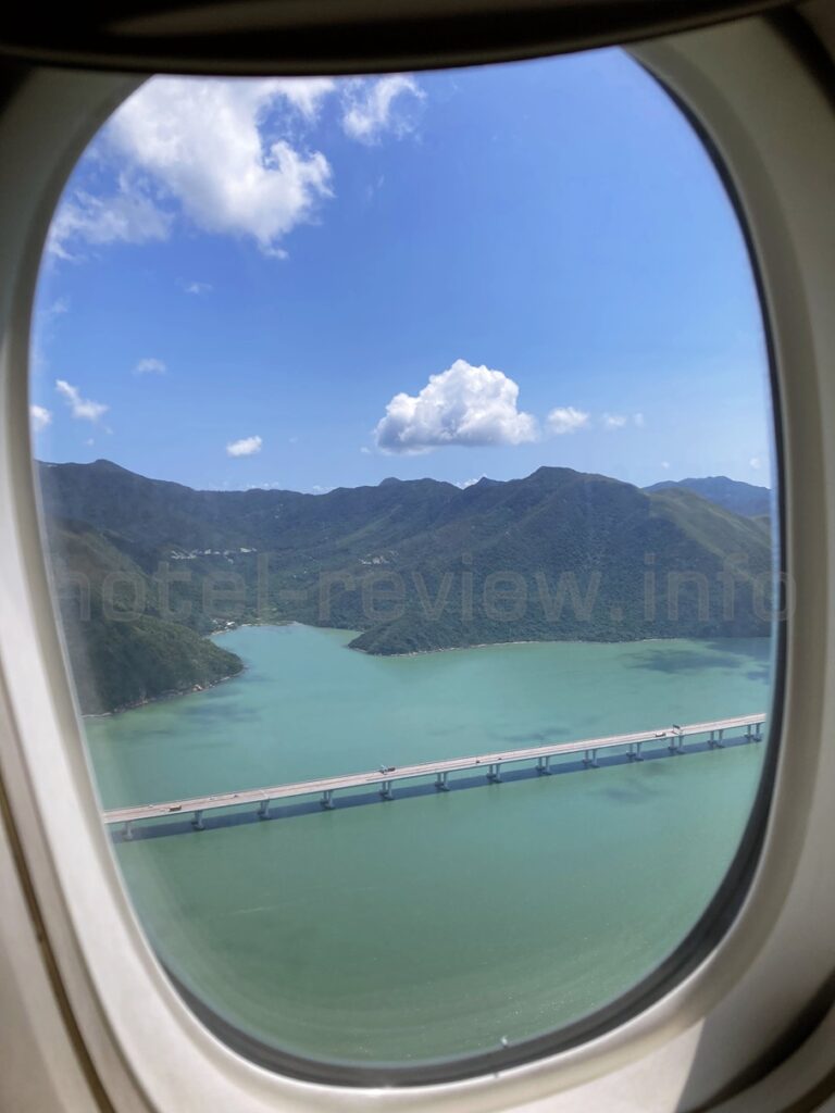 タイ航空ビジネスクラスからの窓風景
