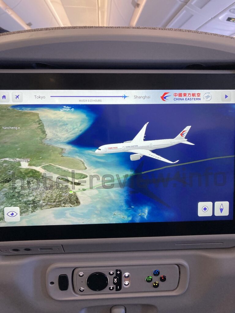 中国東方航空の個人用モニター
