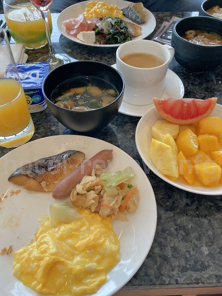 ハイアットリージェンシー沖縄のクラブラウンジの朝食