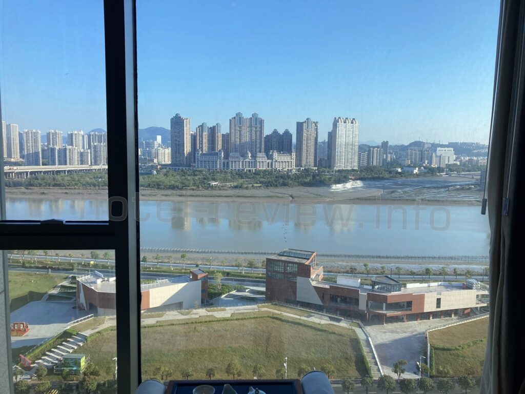 ヒルトン泉州の客室からの眺め