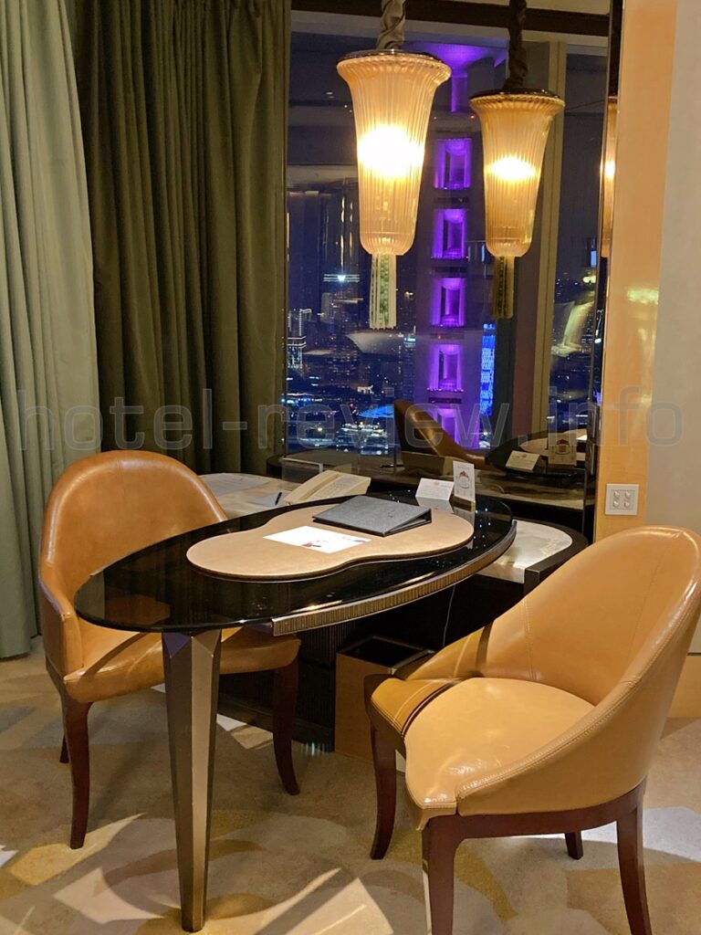 リッツカールトン上海浦東ホテルの客室