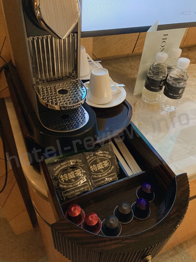 リッツカールトン上海浦東ホテルの客室アメニティ