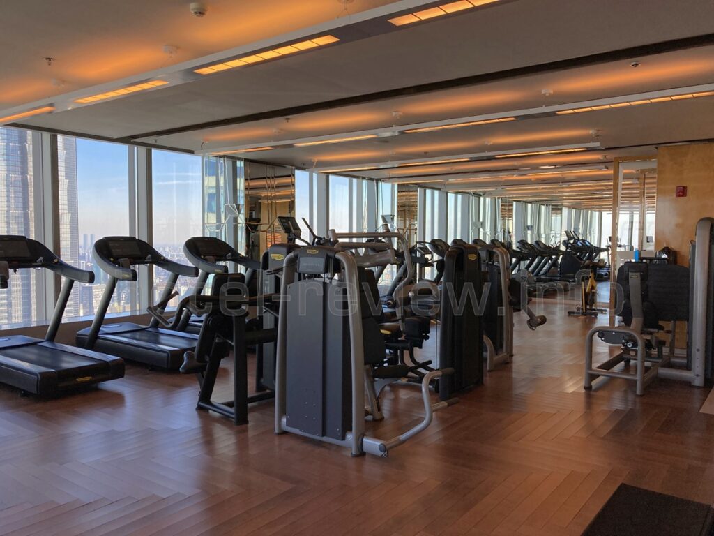 リッツカールトン上海浦東のフィットネスジム