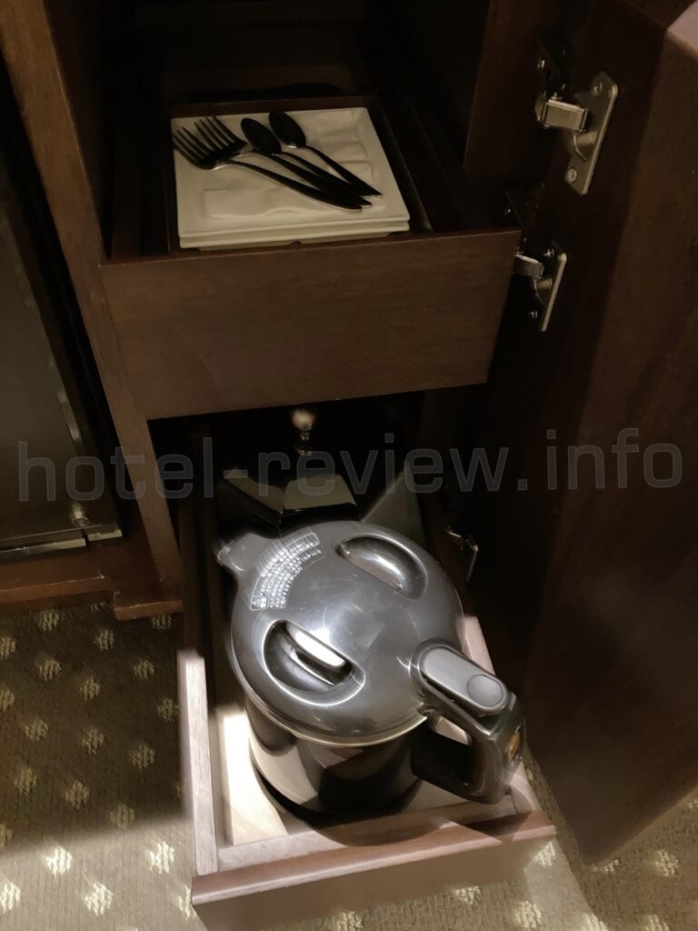 横浜ベイシェラトンホテルの客室備品