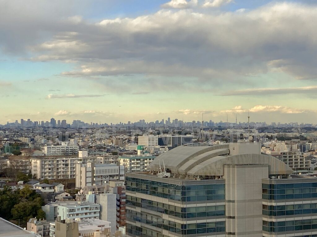 横浜ベイシェラトンの客室からの眺め