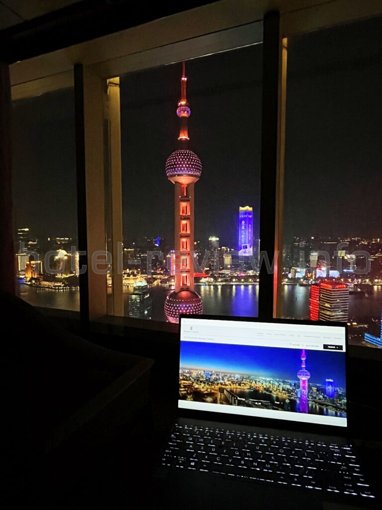 リッツカールトン上海浦東の部屋からの眺め