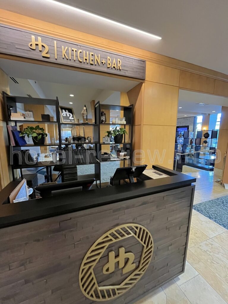 ウェスティンベイショアバンクーバーの朝食会場