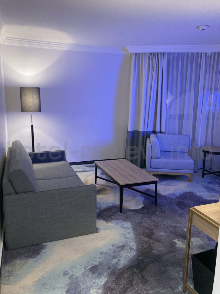 ハンブルクマリオットホテルの客室