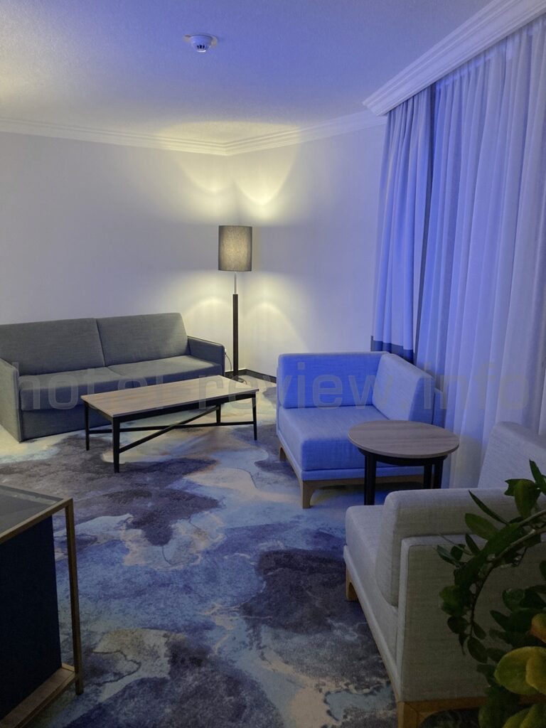 ハンブルクマリオットホテルの客室