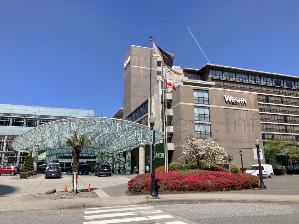 ウェスティンベイショアバンクーバーの外観