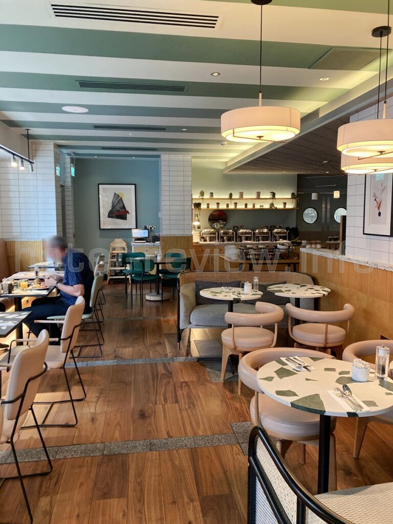 ディクソン・オートグラフコレクションの朝食会場