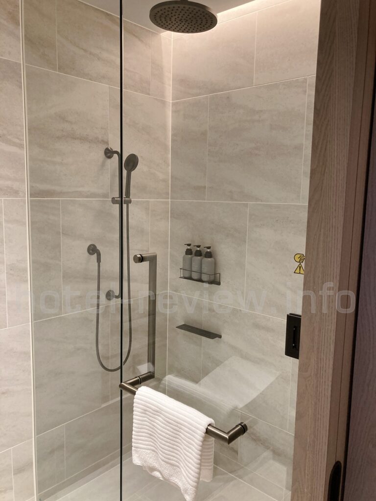 ホテル虎ノ門ヒルズのバスルーム