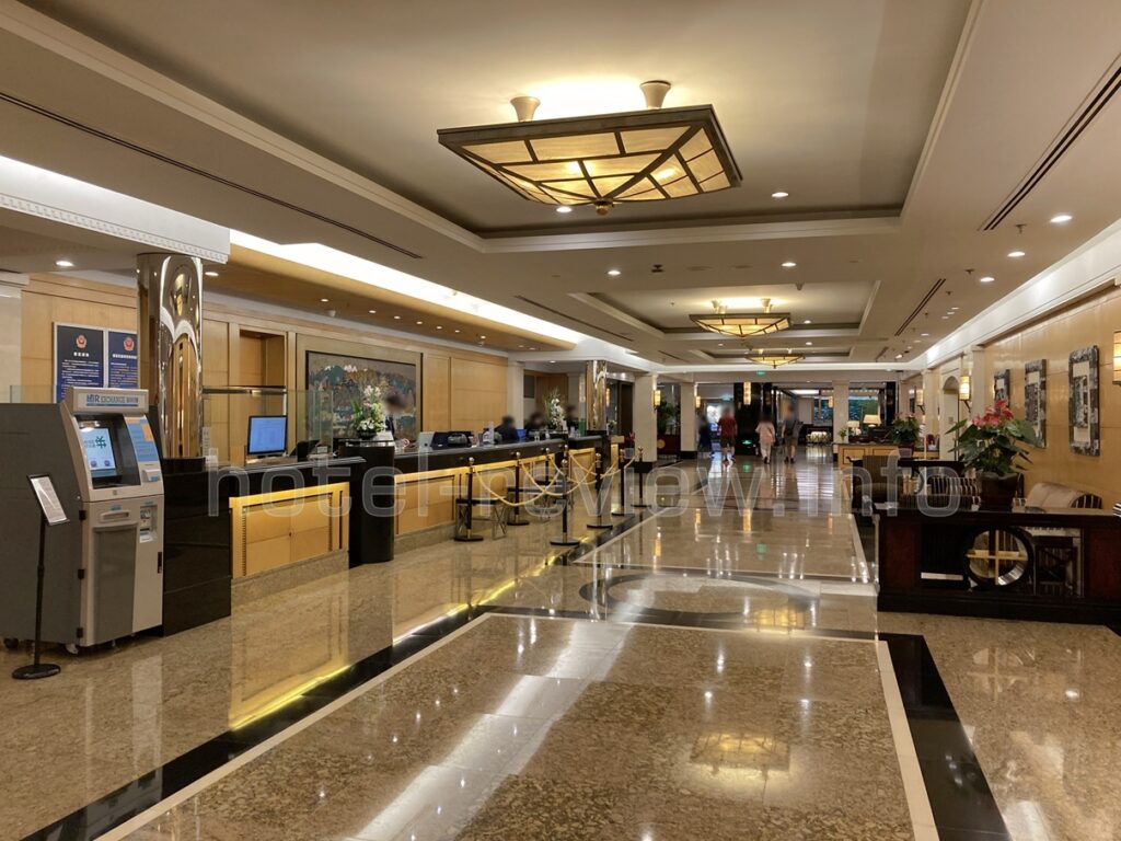 ホテルニューオータニ長富宮のロビー