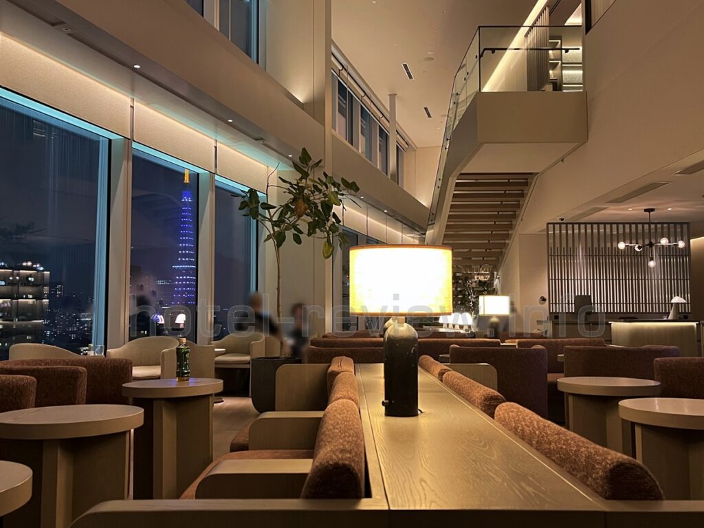 ホテル虎ノ門ヒルズのラウンジ