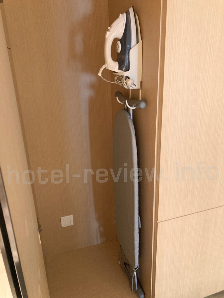 コートヤード厦門の客室クローゼット