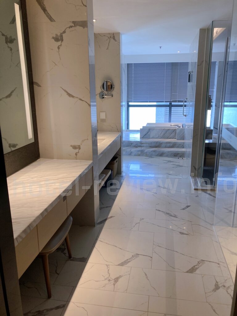 コートヤード厦門の客室バスルーム