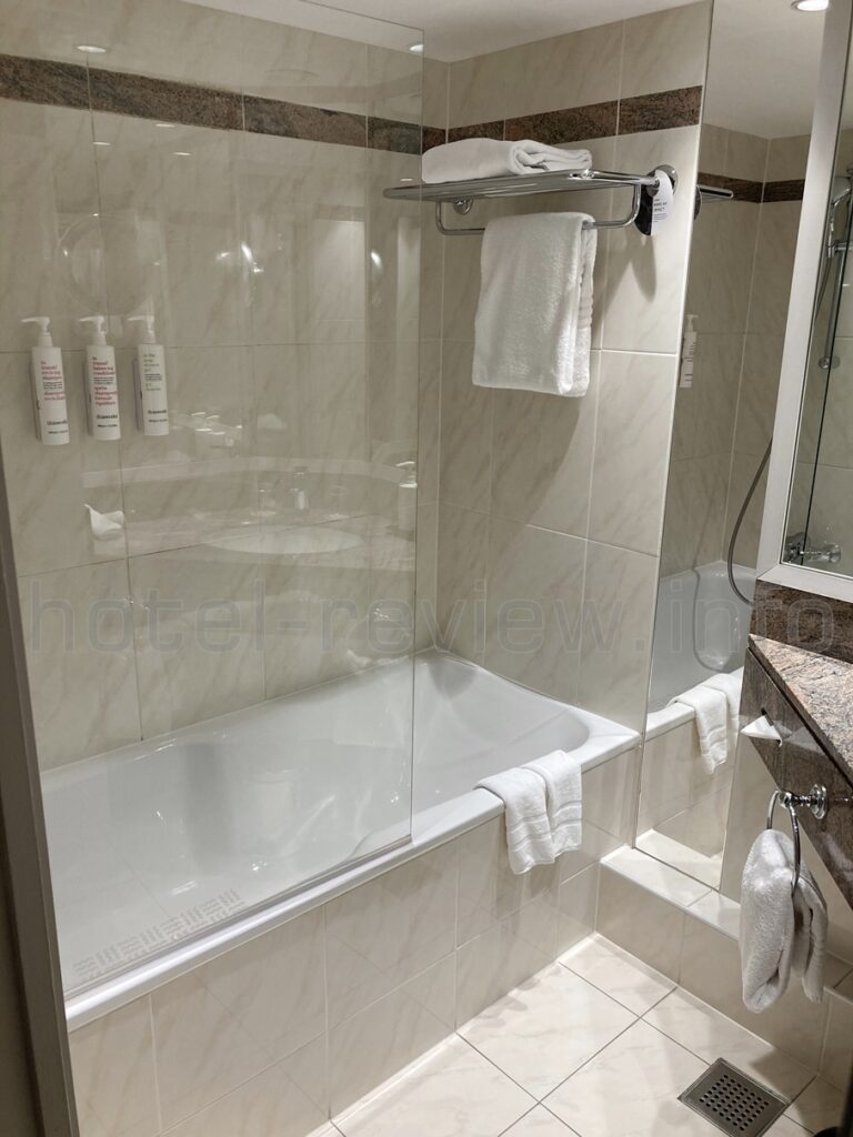 パリマリオット・リブゴーシュの客室バス