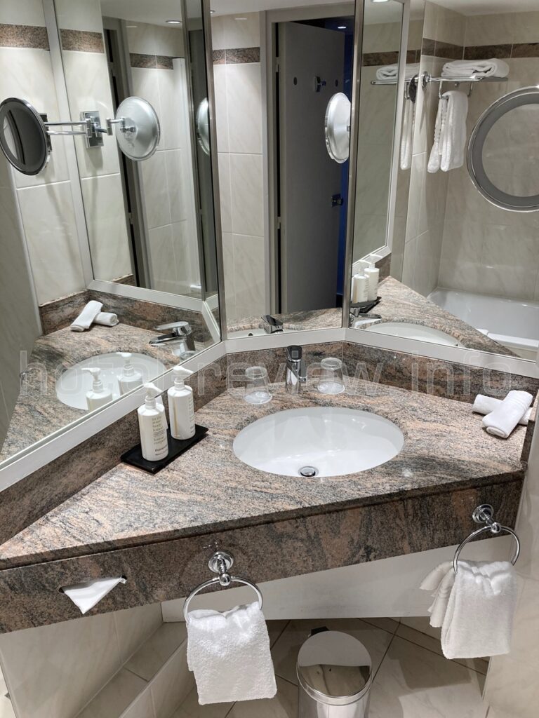 パリマリオットリブゴーシュのバスルーム