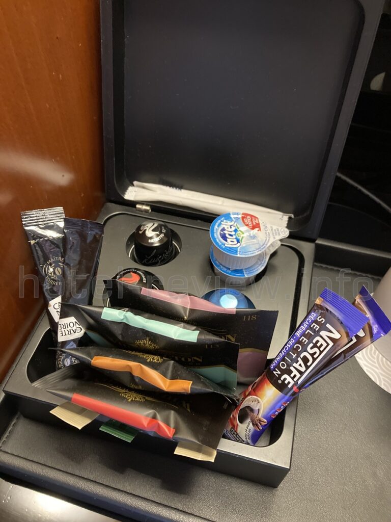 パリマリオットリブゴーシュの客室ミニバー