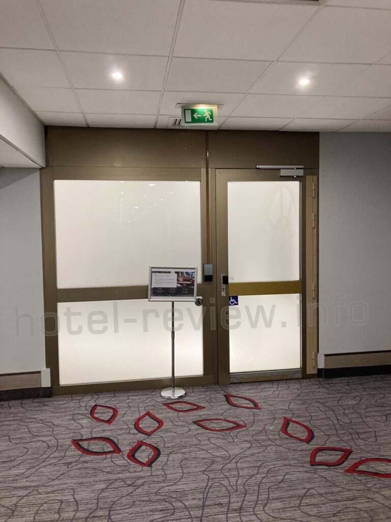 パリマリオットリブゴーシュのエグゼクティブラウンジ入口