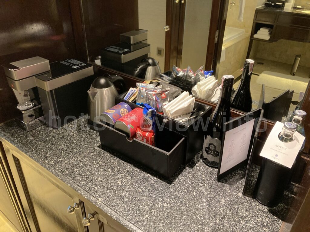 アテネホテルバンコクの客室アメニティ