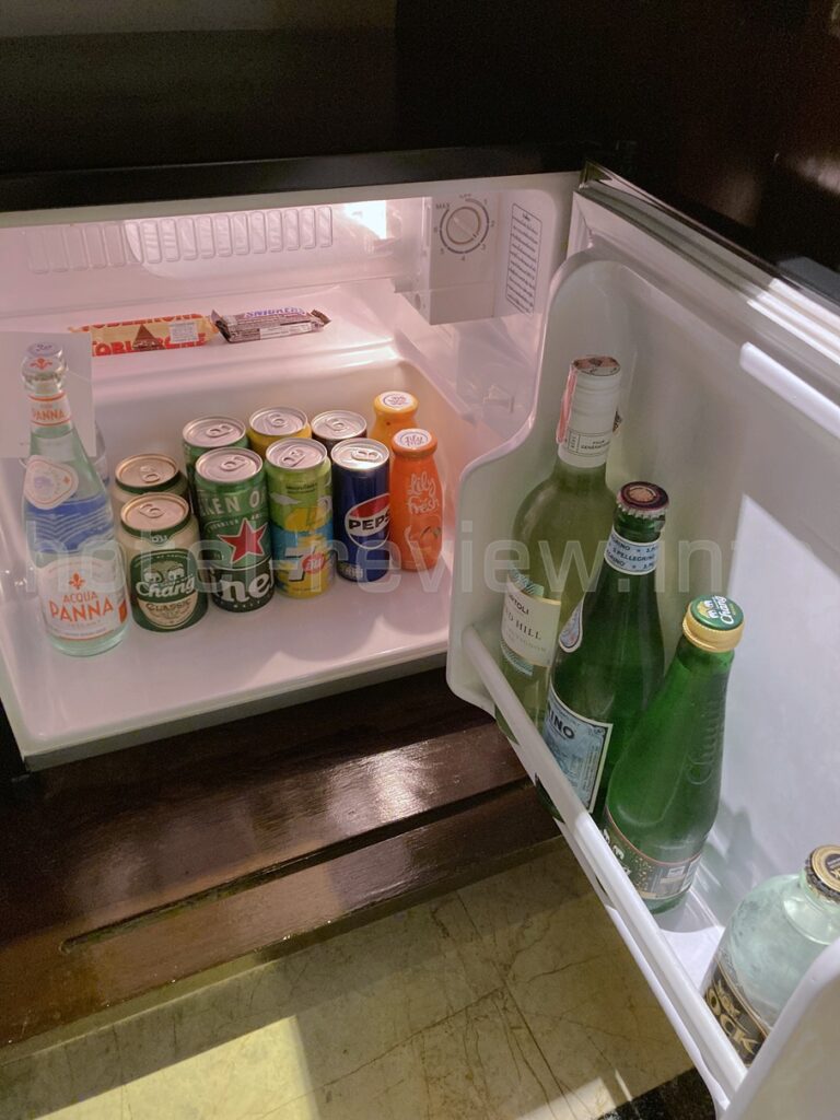 アテネホテルバンコクの客室冷蔵庫